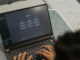 Fornitori servizi AI : differenze tra ChatGPT, Claude e Gemini